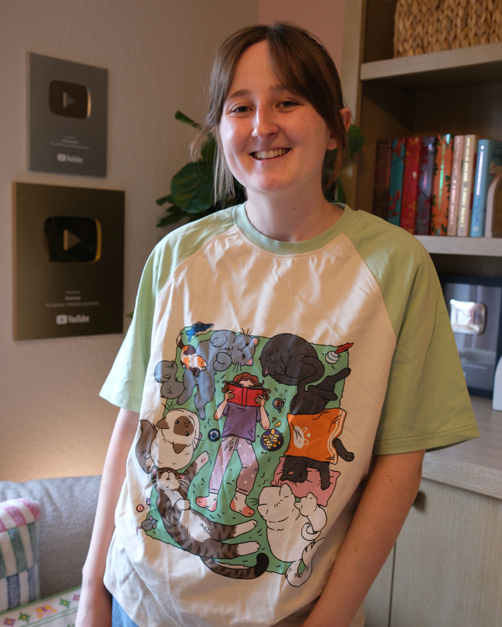 Reading Party Tee